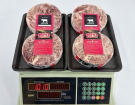THĂN LÕI VAI BÒ TUYẾT  - AUKO3E A18 CẮT 1 CM  - 2 MIẾNG 500G
