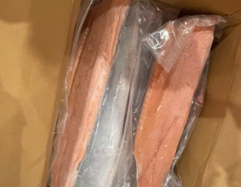 CÁ HỒI ATLANTIC FILLET  1/2 CON