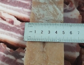 Ba chỉ heo Q6 rút sườn, rút xương sụn cắt 5 CM
