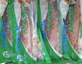 CÁ THÁC LÁC RÚT XƯƠNG - TẨM ỚT - 4 CON ĐỦ KG ( BAO XANH LÁ ) 