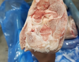 CHÂN GIÒ HEO NGUYÊN CÁI