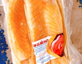 LƯỜN CÁ HỒI 5 CM + VIP