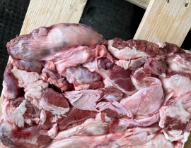 CHẶN DỪNG ( DẺ SƯỜN)  HEO 