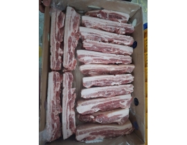 Ba chỉ heo Q6 rút sườn, rút xương sụn cắt 5 CM